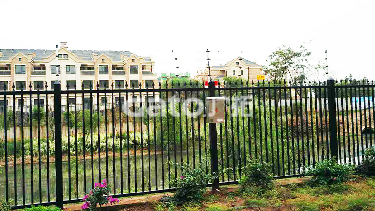 中小學(xué)幼兒園 