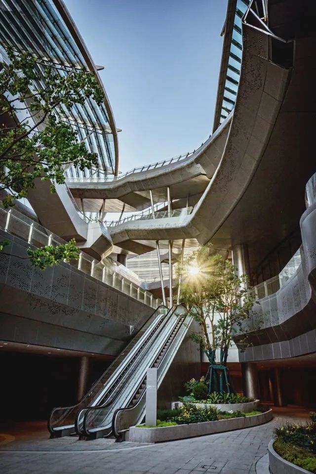 上海徐匯濱江7.5萬(wàn)方藝術(shù)商場(chǎng)開(kāi)業(yè)！廣拓提供智能安防整體解決方案(圖6)