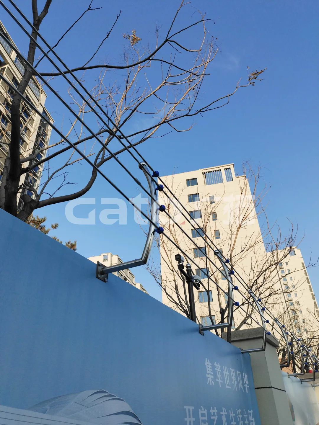 你見過(guò)弧形的不銹鋼電子圍欄嗎？(圖9)