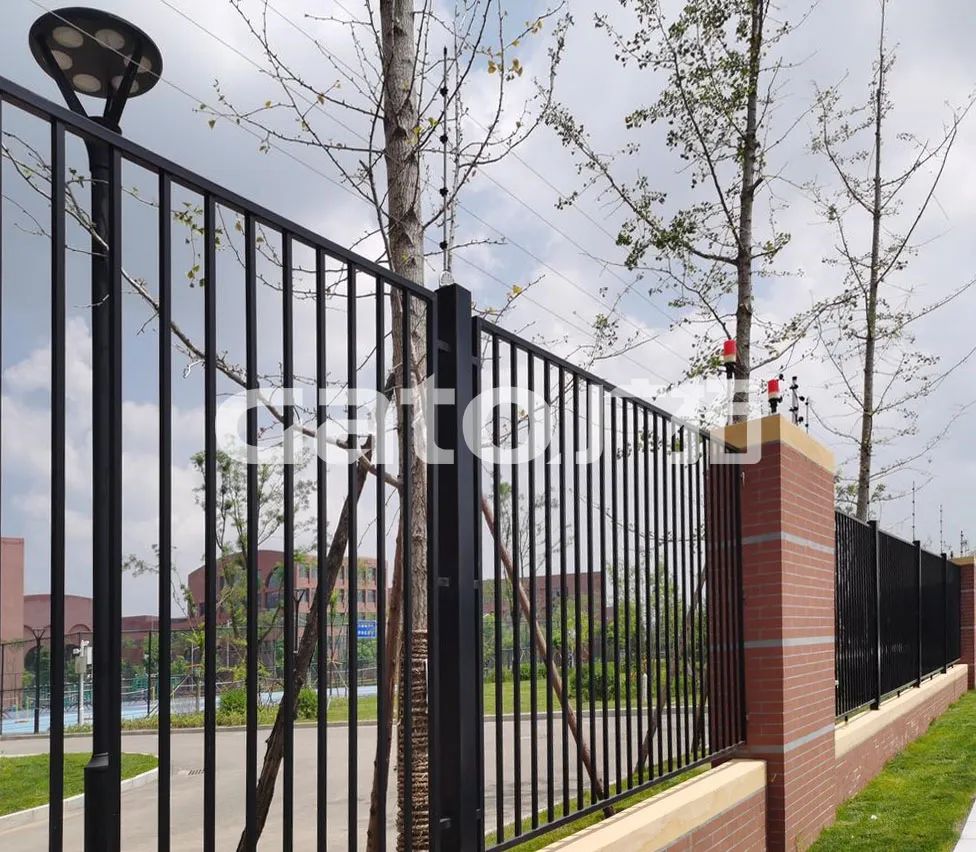 配有3個(gè)機(jī)房的清華附中，3公里周界解決方案(圖9)