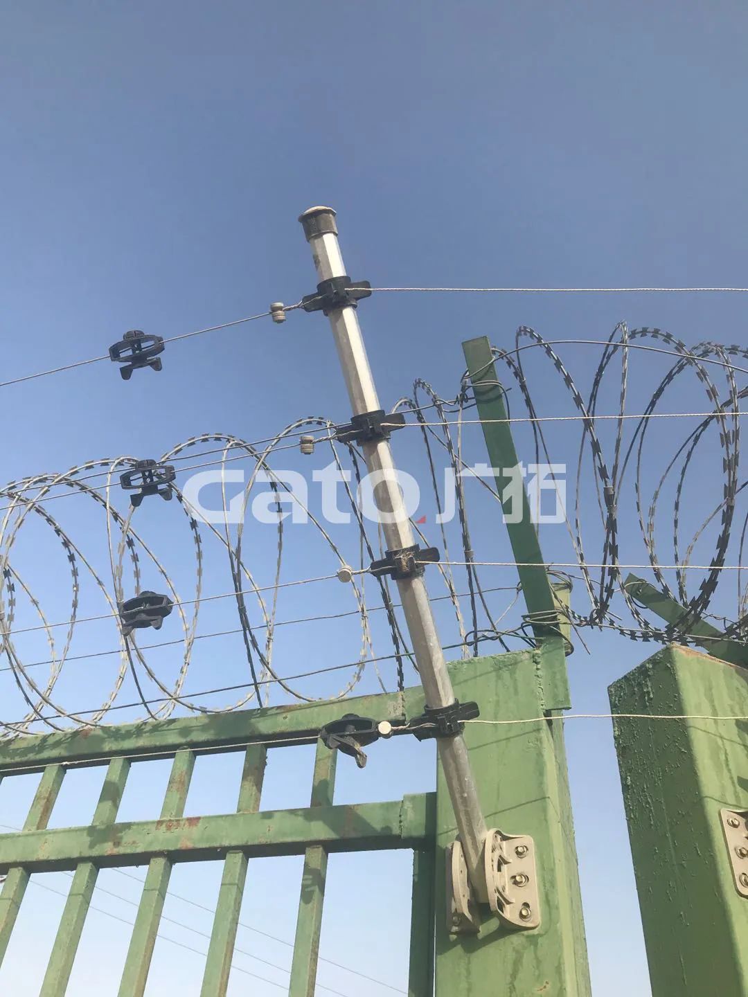 在長(zhǎng)達(dá)10100米戈壁沙漠裝電子圍欄，塔里木油田真的選對(duì)了！(圖14)