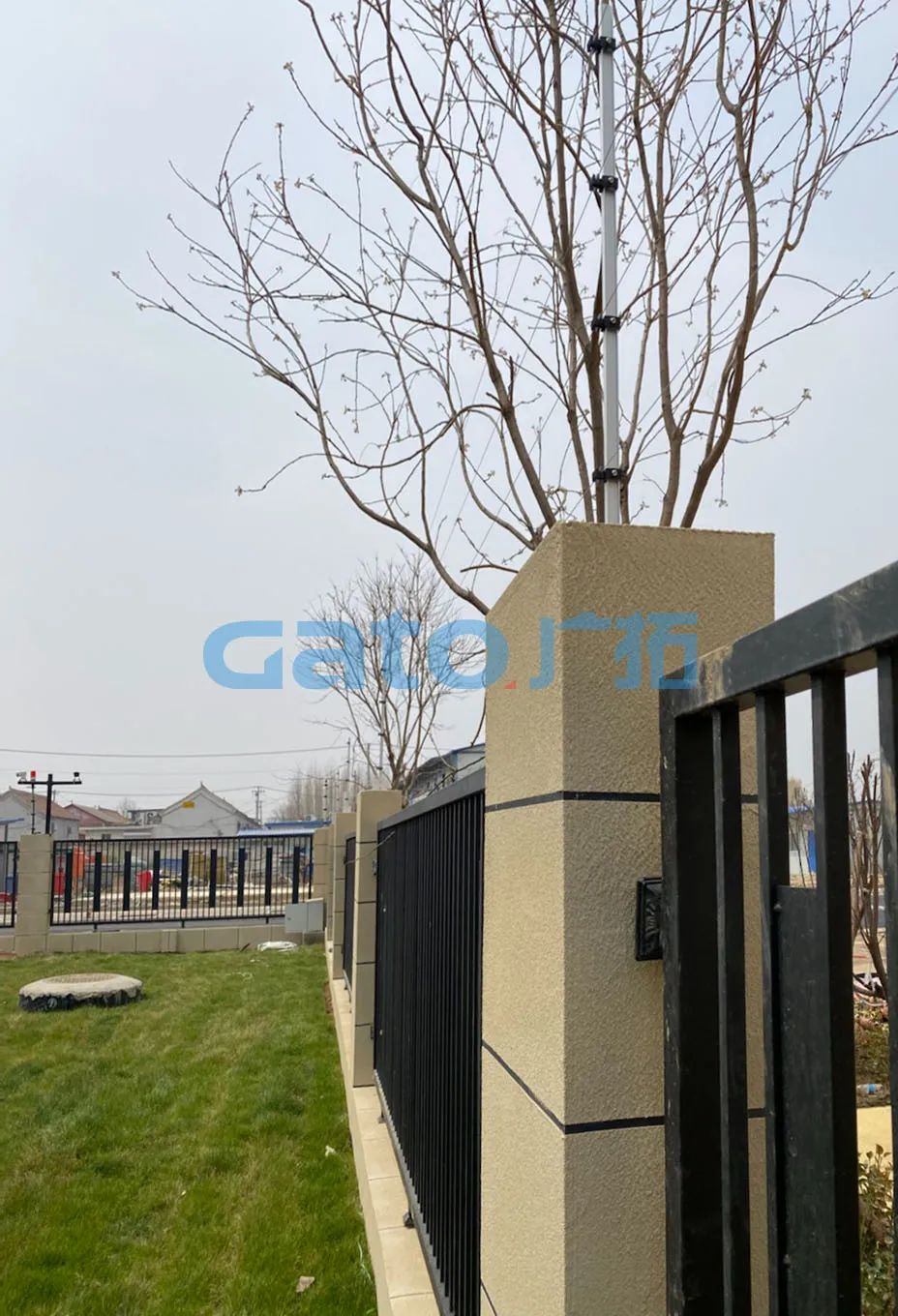 張力和脈沖電子圍欄共用你見過嗎？北京平谷愉景公館有話說！(圖5)