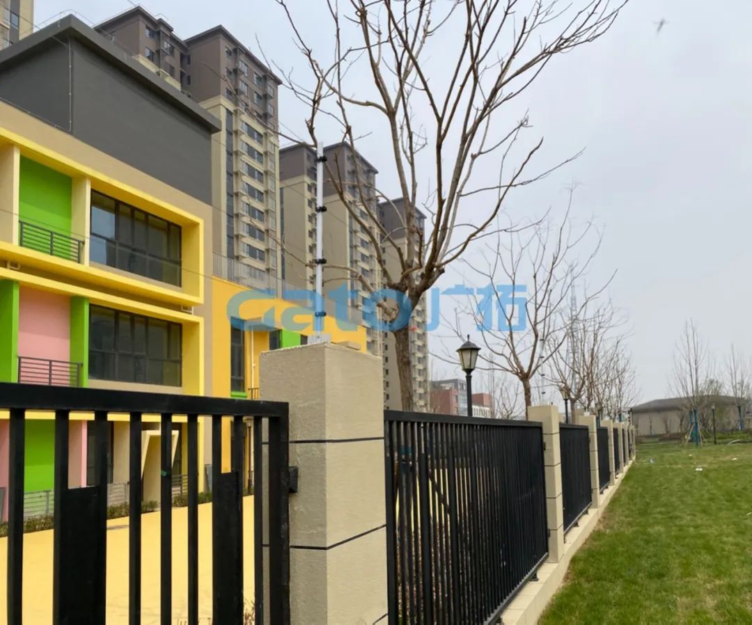 張力和脈沖電子圍欄共用你見過嗎？北京平谷愉景公館有話說！(圖18)