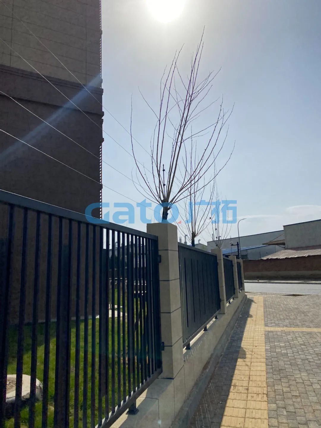 張力和脈沖電子圍欄共用你見過嗎？北京平谷愉景公館有話說！(圖19)