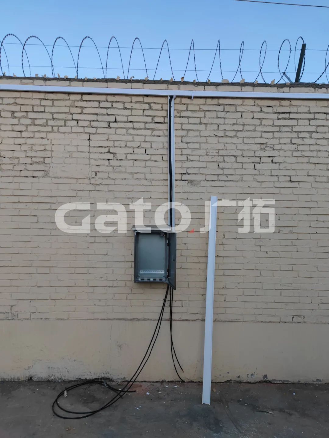 河北鐵路50多個變電站解鎖多種安裝方式！(圖4)