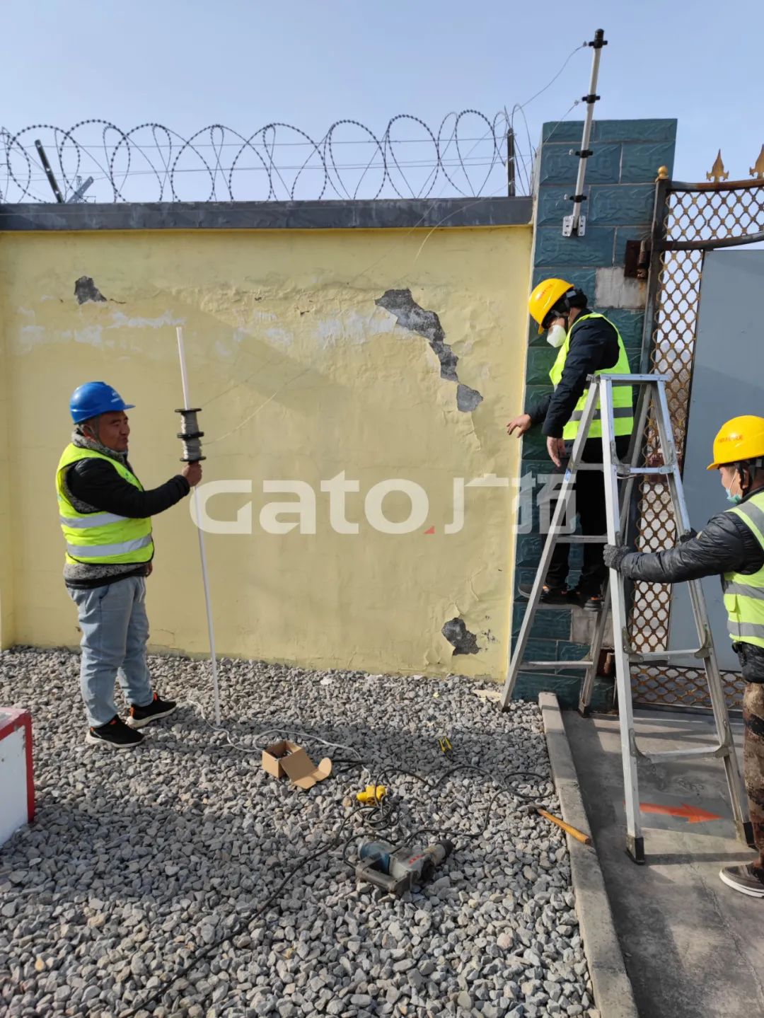 河北鐵路50多個變電站解鎖多種安裝方式！(圖10)