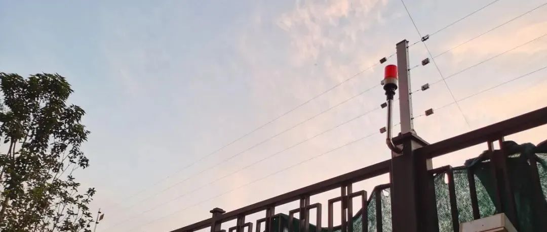 在海拔3700米高原裝電子圍欄是什么體驗(yàn)？ 打卡西藏第一條電氣化鐵路(圖26)